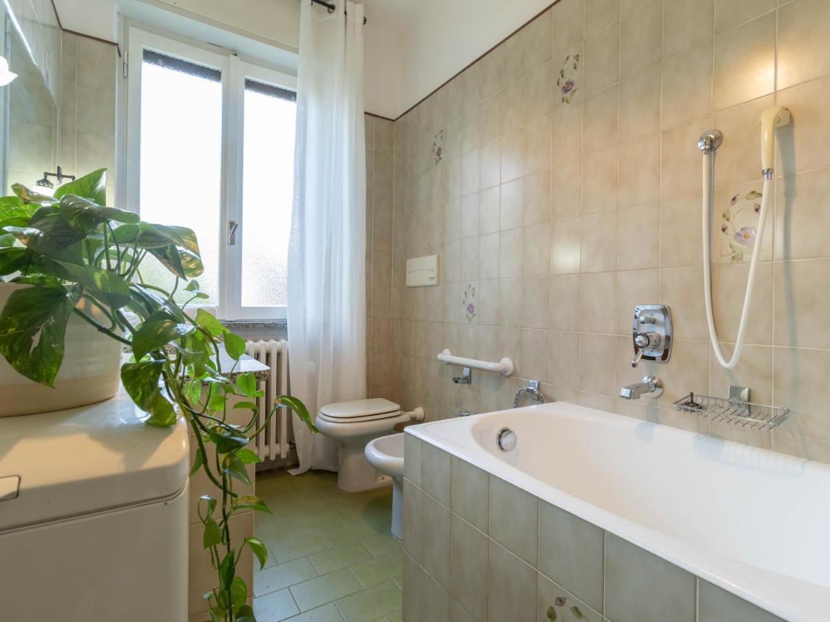 Mamma Ciccia Holiday Home - Mountains & Lake Mandello del Lario Exterior photo