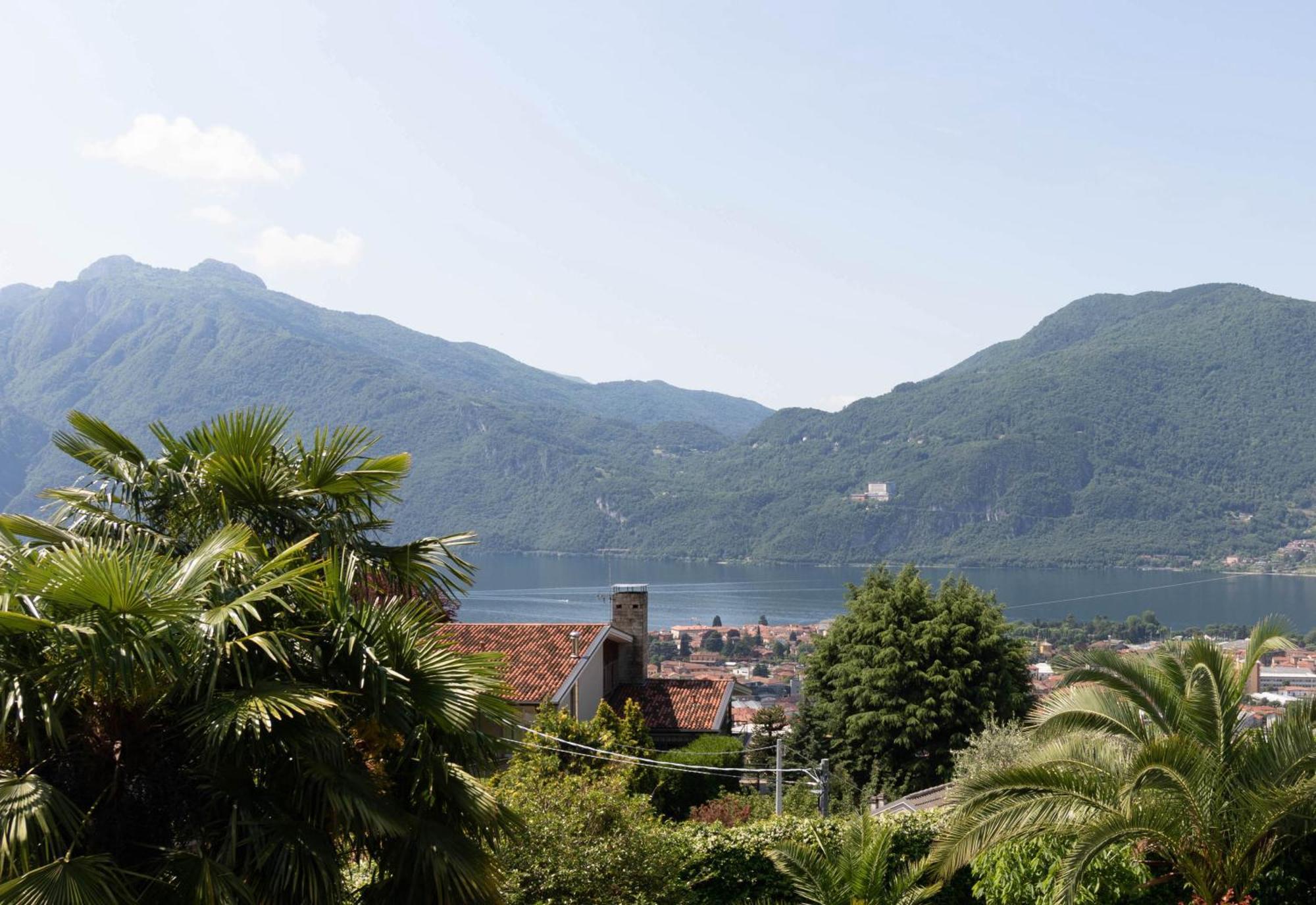 Mamma Ciccia Holiday Home - Mountains & Lake Mandello del Lario Exterior photo
